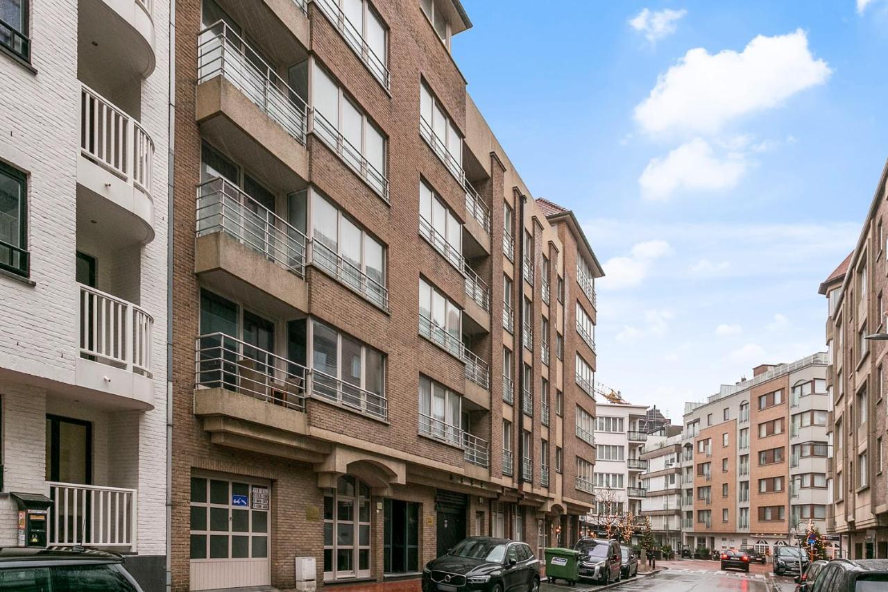 Family Friendly And Fully Equipped Apt 100M From Beach Appartement Knokke-Heist Buitenkant foto
