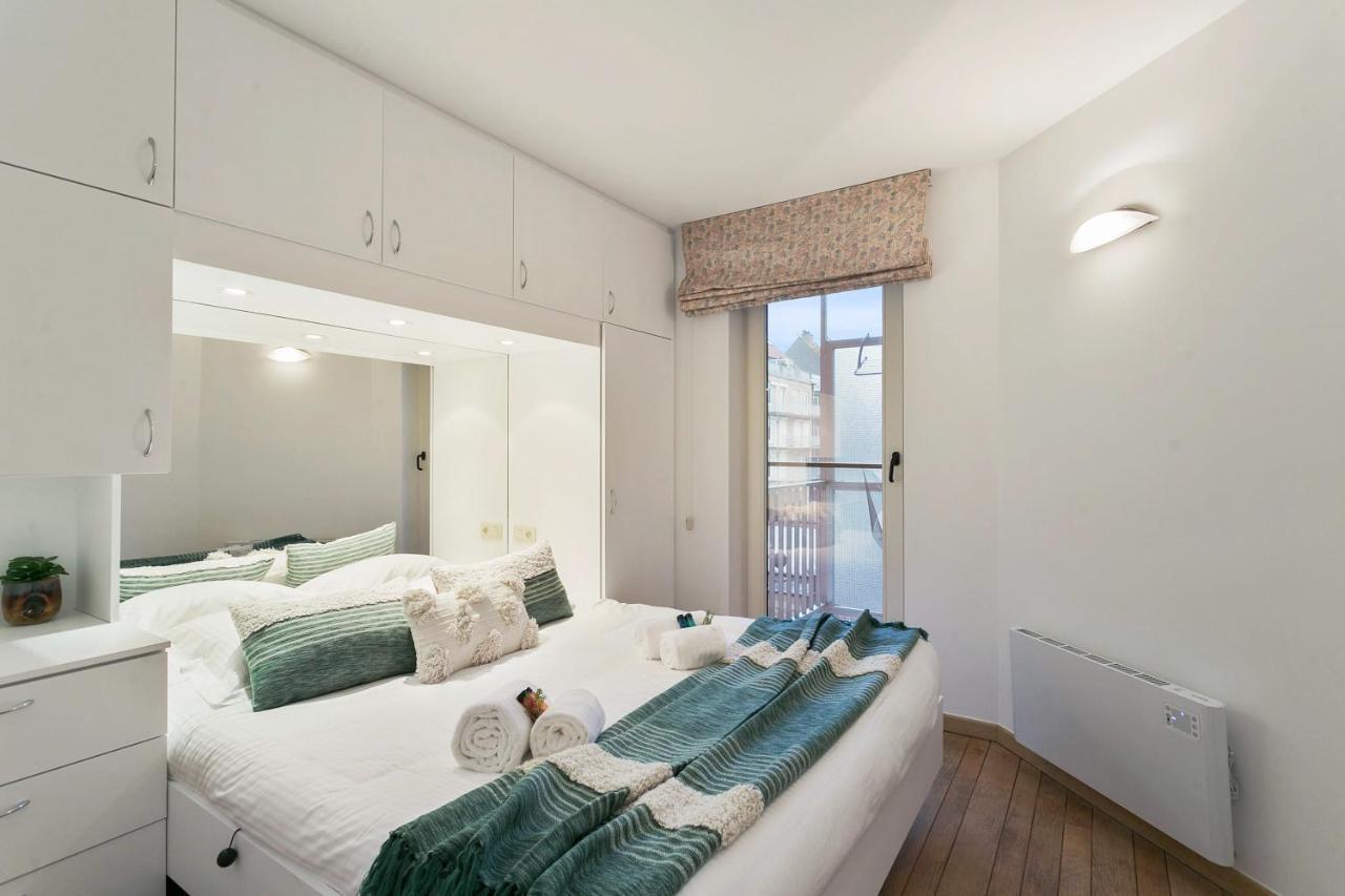 Family Friendly And Fully Equipped Apt 100M From Beach Appartement Knokke-Heist Buitenkant foto